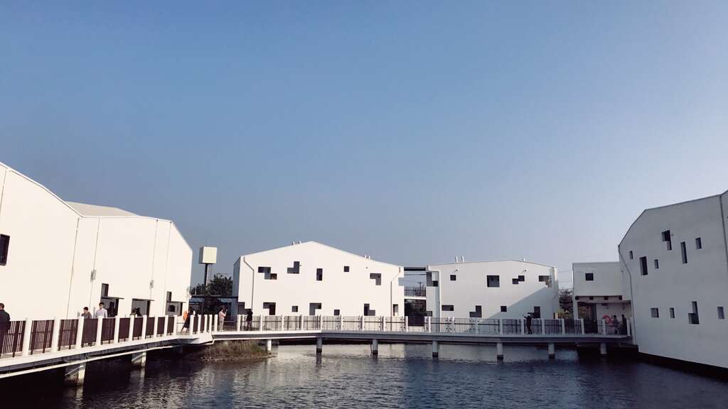 台江國家公園是目前全台首座都市型的國家公園，園區內的遊客中心也是一大賣點。 圖：台南市政府觀光旅遊局／提供