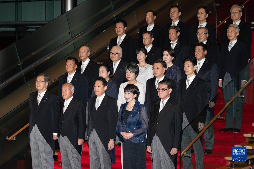 今年9月二次改組的岸田新內閣，部份安倍派議員傳出收取回扣，14日可能撤換官房長官松野博一等4名閣僚。 圖：翻攝新華網(資料照片)