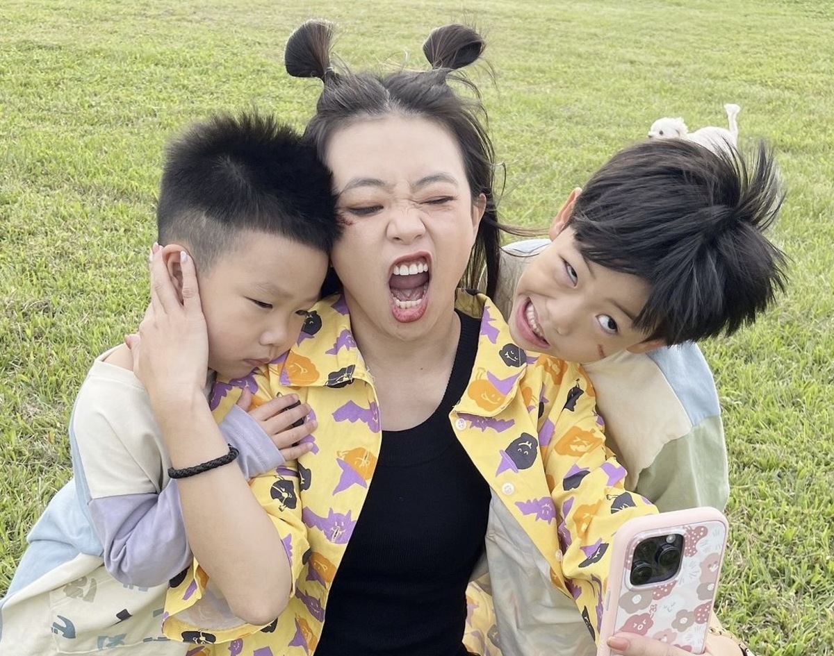 二伯常分享跟兒子蔡桃貴、蔡波能可愛溫馨的日常。 圖：翻攝自蔡桃貴IG