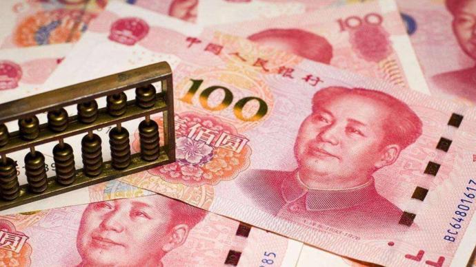 知情人士指，中國政府將明年度預算赤字率設定在GDP的 3％，不足部分擬透過發行特別國債填補，規模或達 1 兆人民幣（折合新台幣近 4.4 兆）。 圖：取自中國《央視》（資料照）