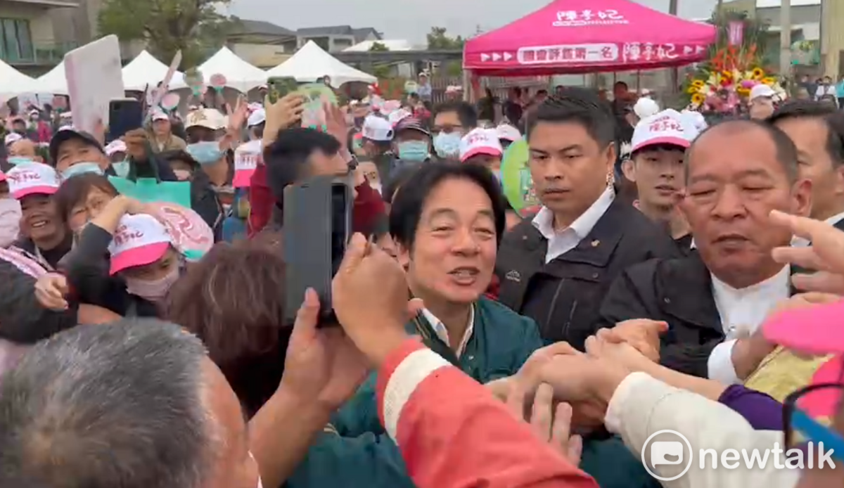 賴清德回到台南造勢，受到熱烈歡迎。 圖：黃宣尹攝