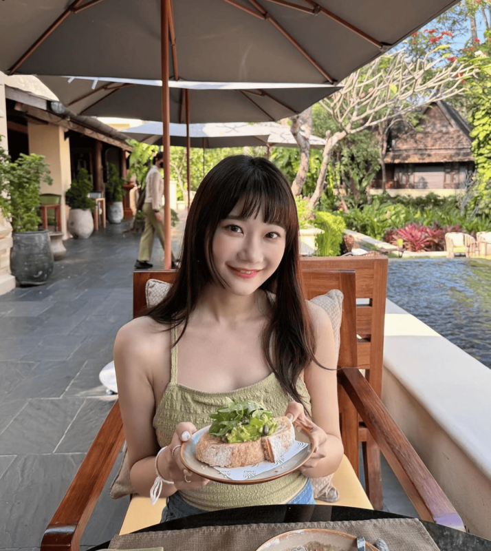 百萬YouTuber「愛莉莎莎」樂於在社群平台分享生活，吸引許多粉絲追蹤。 圖：翻攝自IG＠goodalicia