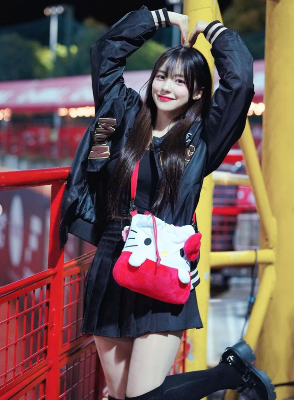 「Rakuten Girls」李多慧憑著亮麗外貌和精湛舞技，吸引大批粉絲喜愛。 圖：翻攝自IG＠le_dahye