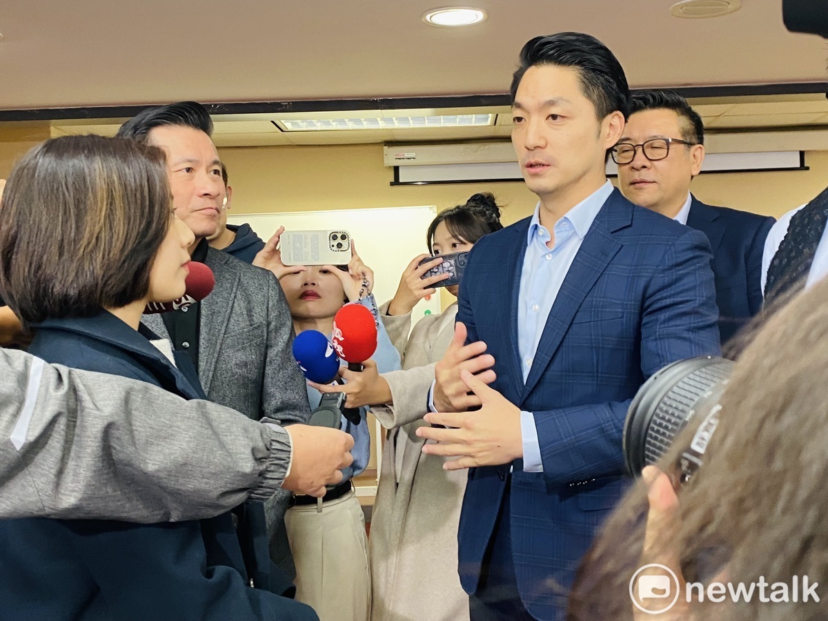 民眾黨台北市議員黃瀞瑩向台北市長蔣萬安抗議路權遭駁回一事。 圖：周煊惠 / 攝