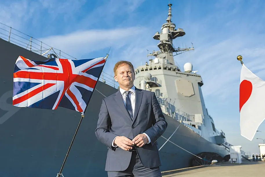 英國國防大臣格蘭特·沙普斯公開表示英國將大力發展軍事武器「龍火」（DragonFire），以協助烏克蘭打擊俄羅斯。 圖：翻攝自騰訊網