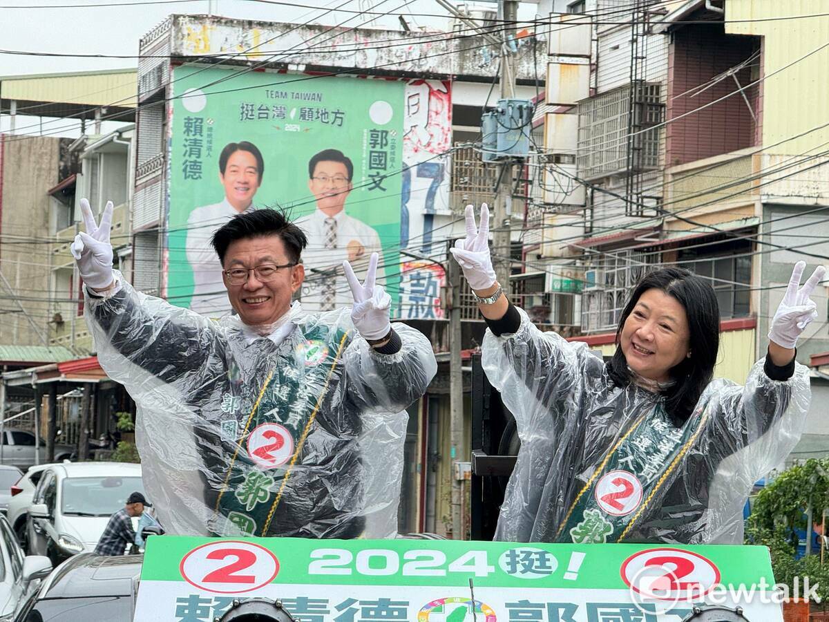 立委郭國文抽中2號，隨即展開車掃行程。 圖：黃博郎／攝