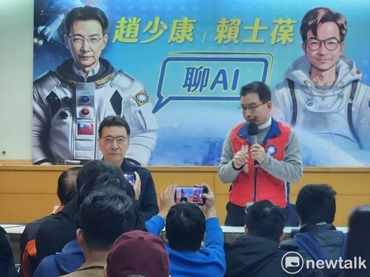 國民黨副總統候選人趙少康出席與賴士葆的AI座談。 圖：黃建豪/攝