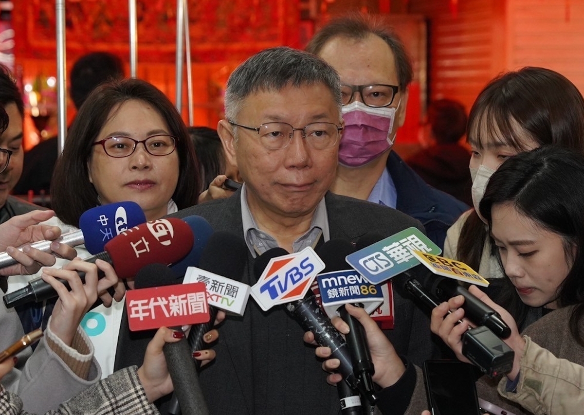 對於國民黨傳出可能鬆綁讓激戰區立委候選人可邀柯文哲幫忙站台，柯文哲今（23） 天表示，目前還未接到邀約。 圖：民眾黨/提供