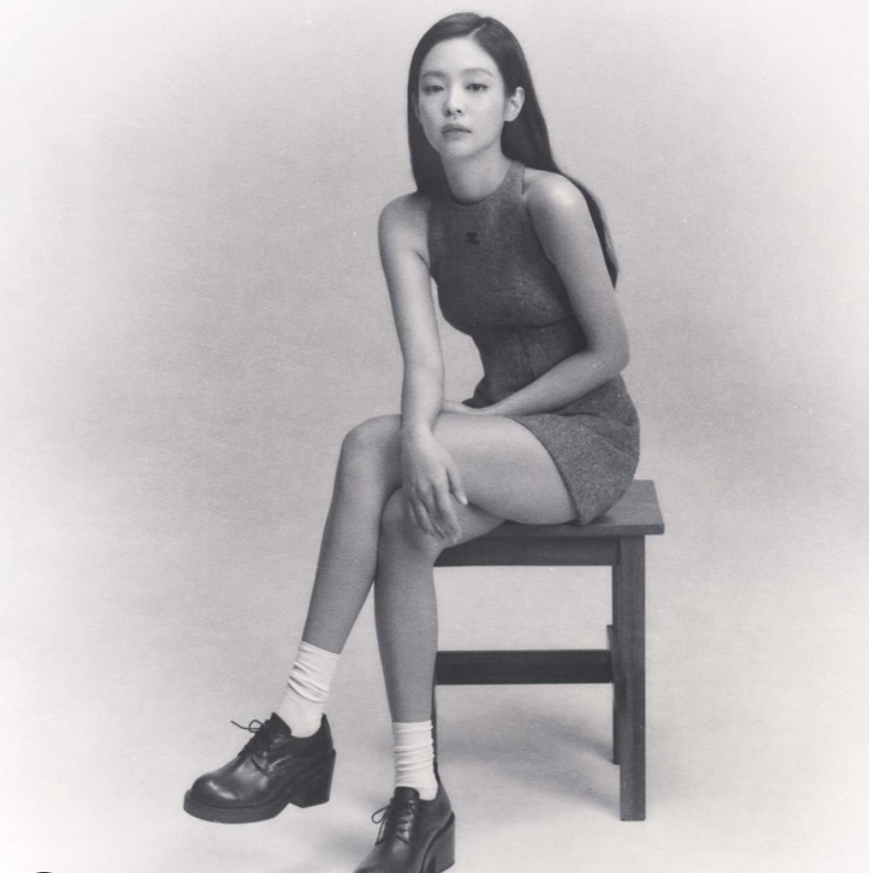 今(24)日成員Jennie開第一槍成立新公司。 圖：翻攝自Jennie IG
