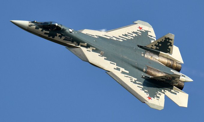 網友調侃俄軍應該使用蘇- 57 隱形戰機進行轟炸。 圖：翻攝自Ukraine Battle Map X帳號