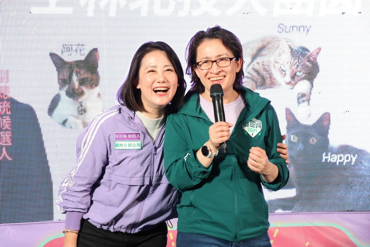 吳思瑤除要力拚連任，也成為民進黨在台北市的領頭羊。圖為蕭美琴回娘家替其站台。 圖：翻攝自吳思瑤臉書