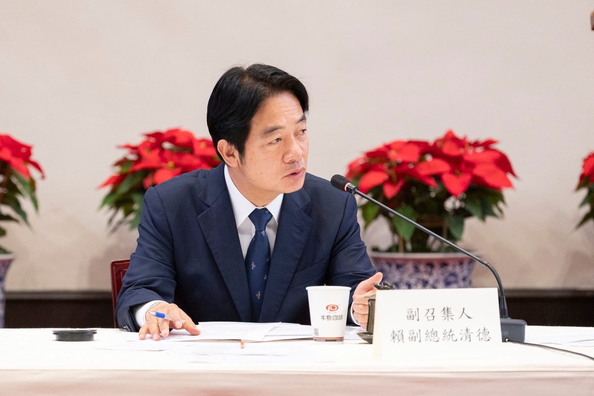 副總統、民進黨總統候選人賴清德過往曾為南鐵拆遷戶多次召開座談會，並進行家戶拜訪。 圖：資料照