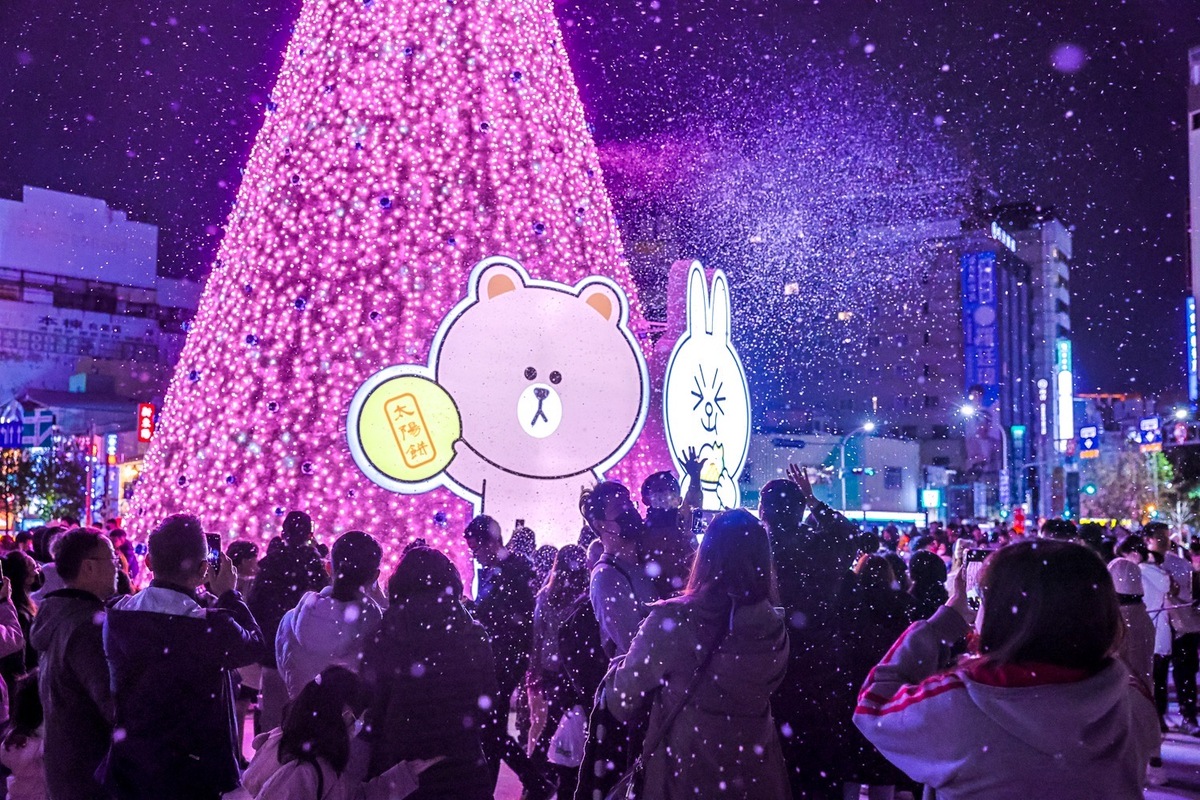 無懼寒流來襲，台中耶誕人潮衝破60萬。 台中市政府/提供