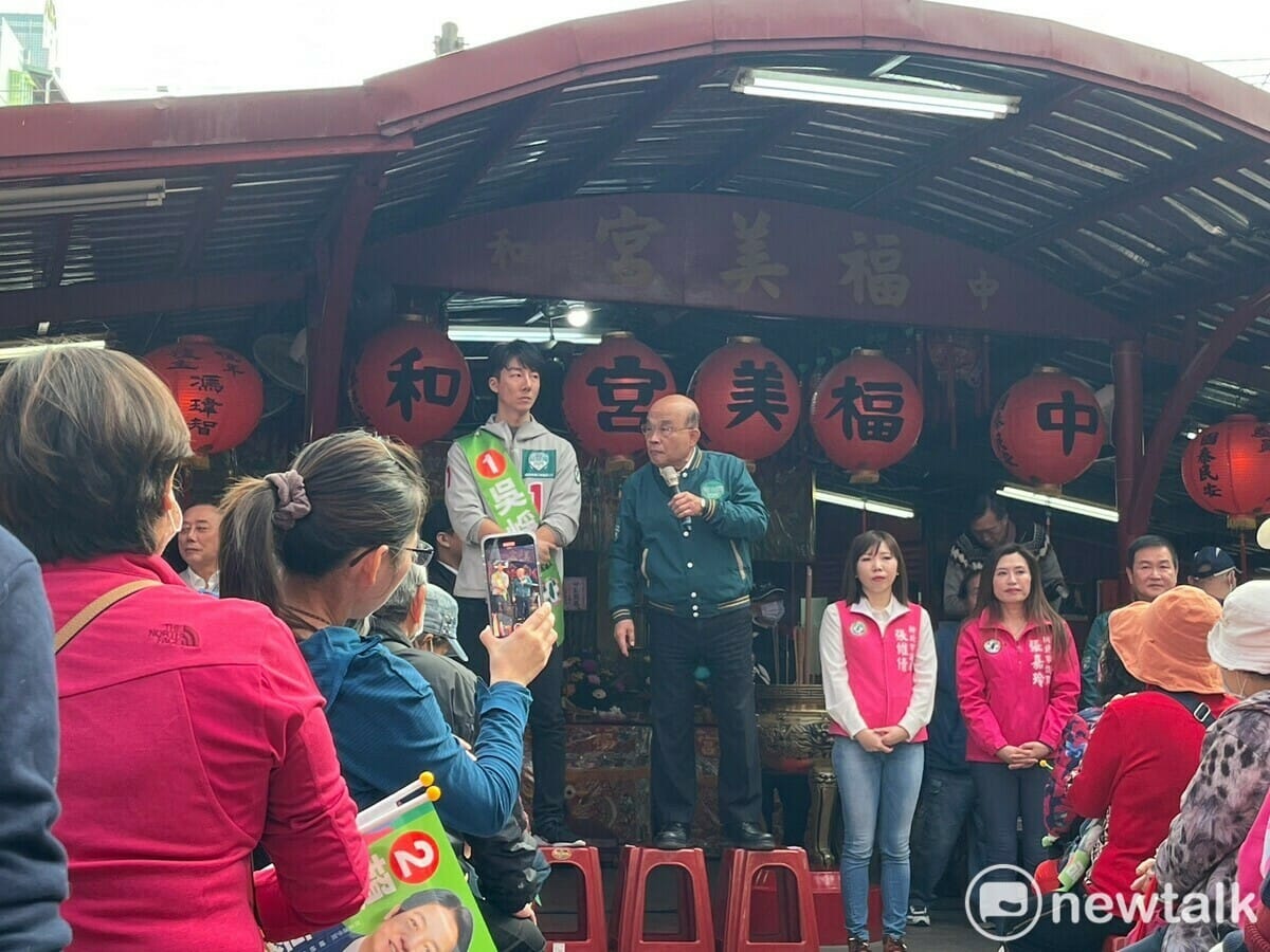 蘇貞昌赴中和替吳崢站台，談到國民黨傾中，他表示若蔣經國在世一定氣死。 圖：黃宣尹攝
