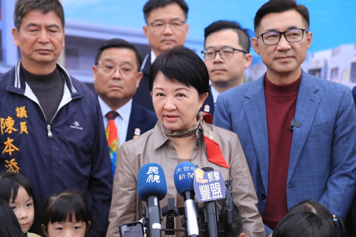 被綠營指說不放寬夜間違停是製造對立，盧秀燕反槓中央「遲不明定細節」。 台中市政府/提供