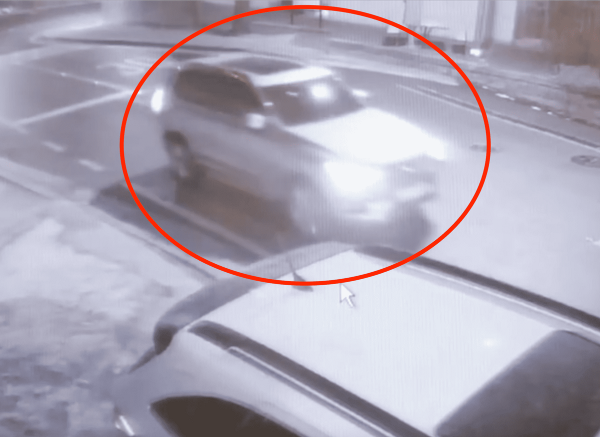 事發公園附近的監視器，疑似拍下李善均的最後身影。 圖：翻攝自微博