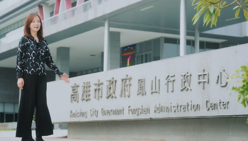 民進黨公布「票投藍白，架空未來」CF，主角郭昱晴現身說法。 圖：民進黨提供