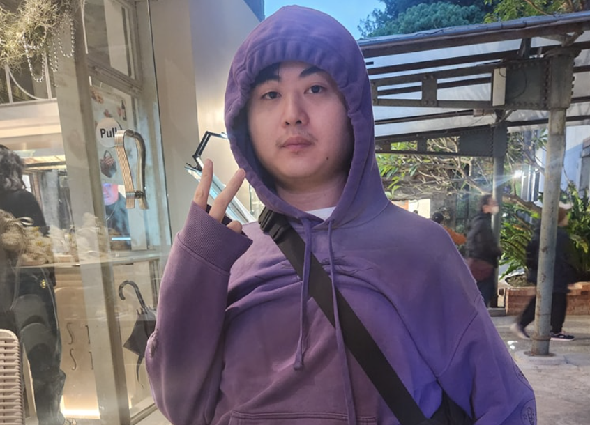 龜狗疑似因在頻道上播有版權的影片而被檢舉，導致Twitch頻道遭到停權。 圖：翻攝自龜狗IG