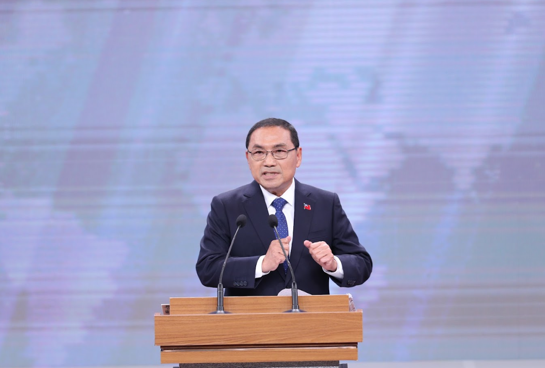 被問有甚麼實際對策來守護國家機密與安全，侯友宜提到民進黨立委趙天麟。 圖：台北市攝影記者聯誼會提供