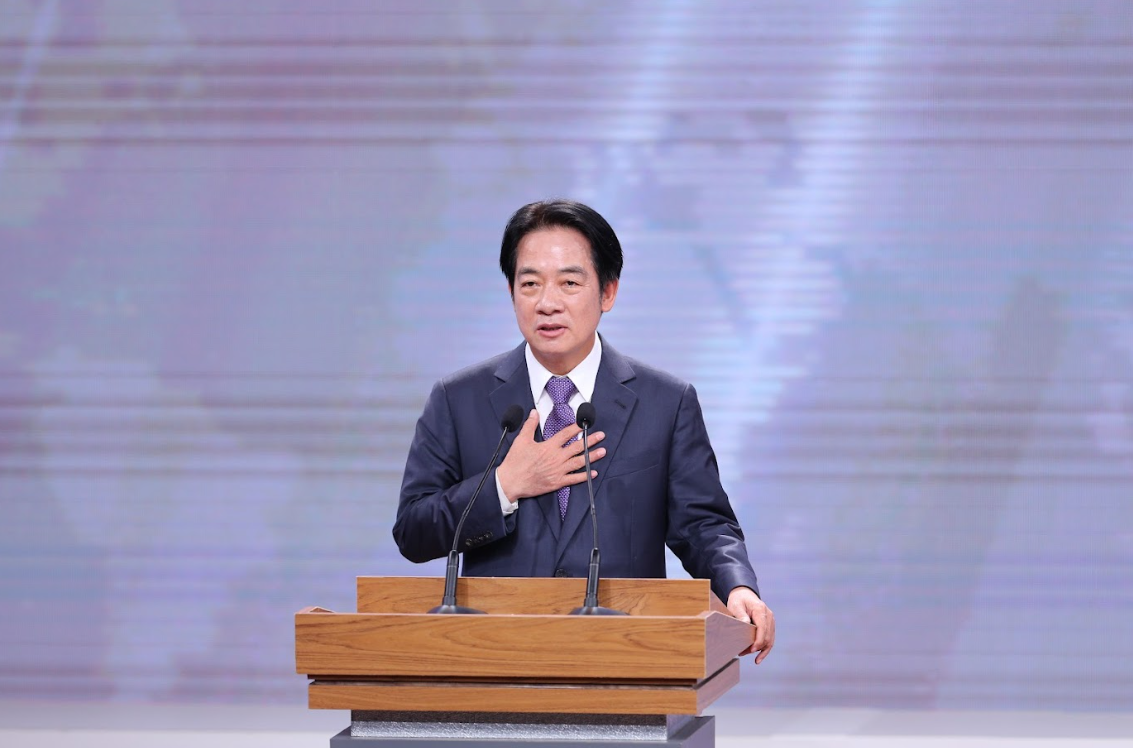賴清德質疑對手侯友宜、柯文哲的房地產爭議。 圖：台北市攝影記者聯誼會提供