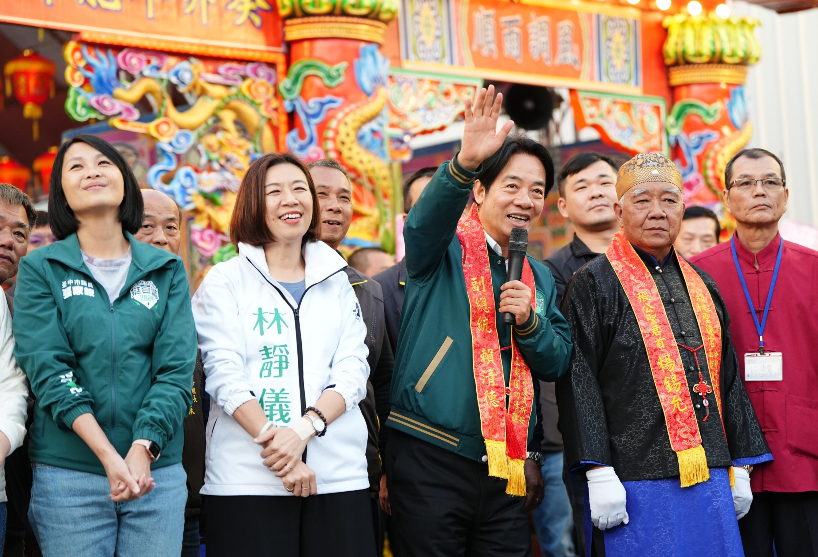 赴台中偕林靜儀、謝子涵催票 賴清德：立法院過半引擎才有力