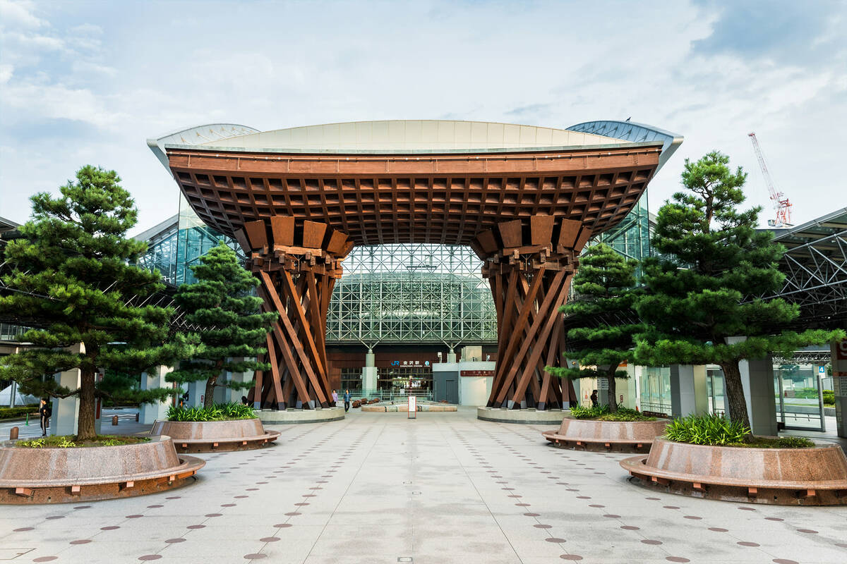 日本石川縣昨(1)日發生規模7.6的地震，重創當地，旅遊業者目前滯留團客一切平安。（圖為石川縣金澤市） 圖：取自石川官方旅遊指南（資料照）