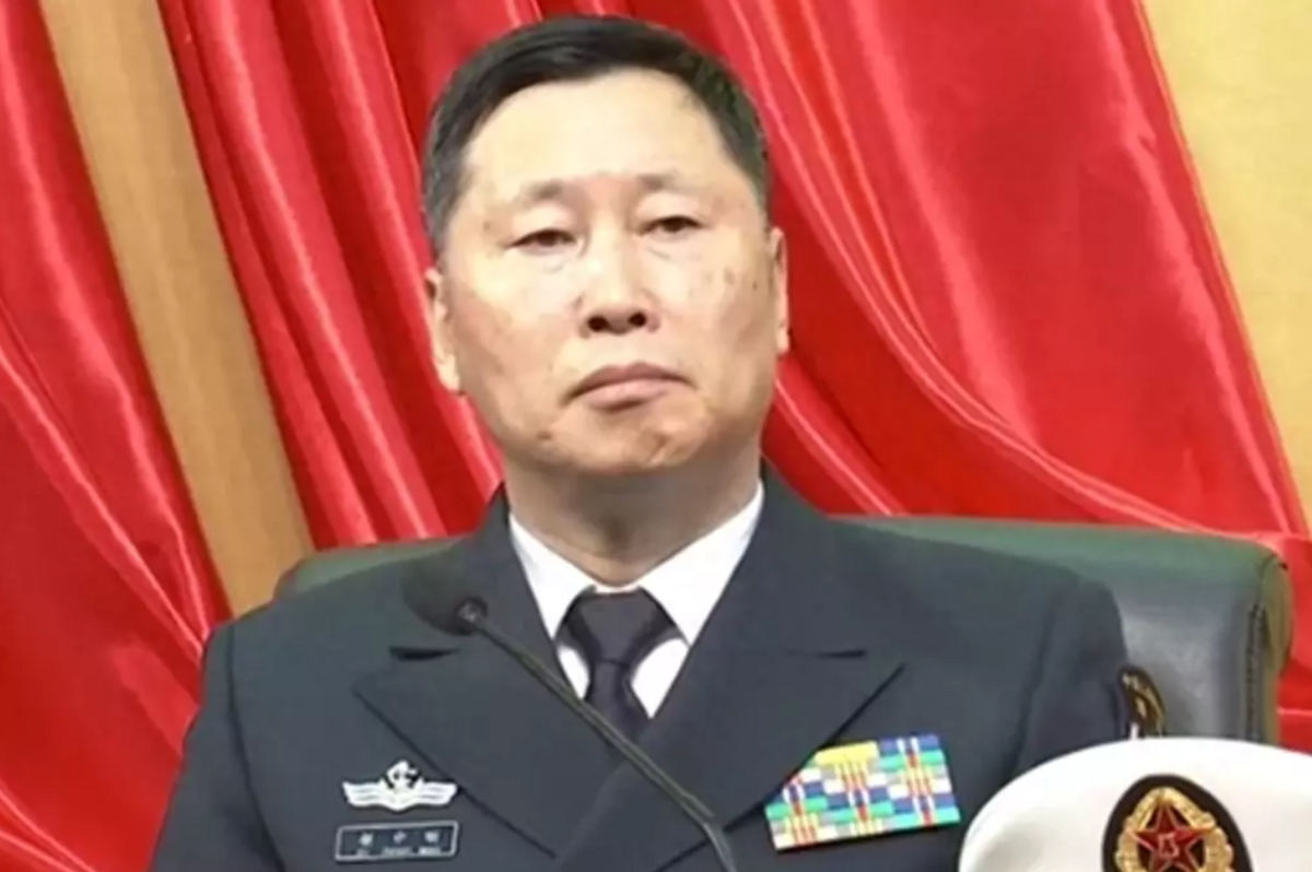 中國海軍新司令胡中明。 圖 : 翻攝自搜狐網