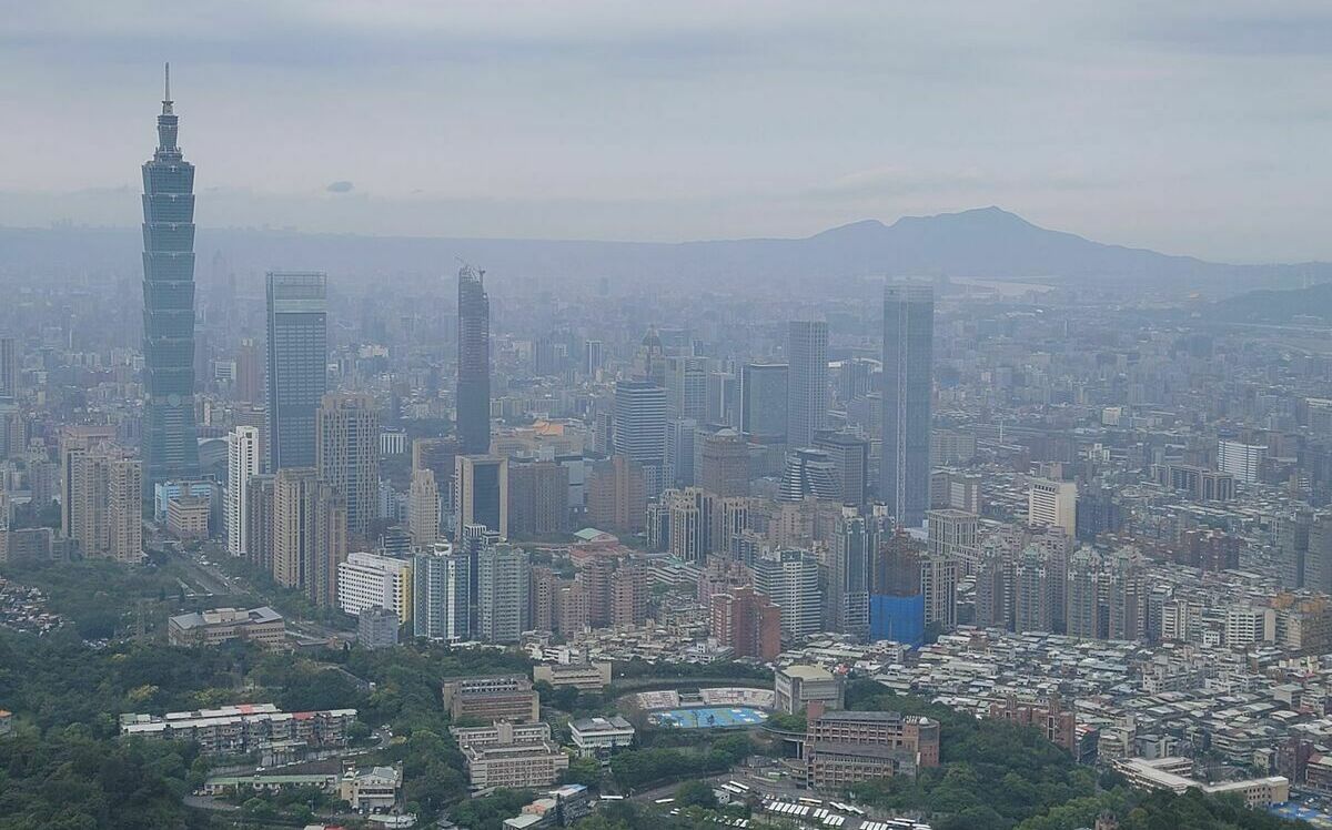 台灣步入「小宅化」、台北家庭71%收入繳房貸！玉山金董座：高房價正扼殺中產階級