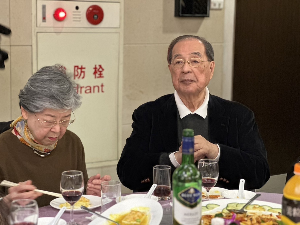 前駐日代表羅福全與夫人毛清芬出席慶祝許世楷及金美齡兩人90歲壽誕。 圖：朱蒲青／攝