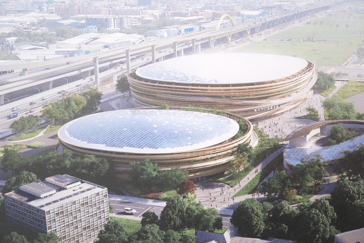 今(8)日台中市政府建設局宣布，巨蛋已在去年11月10日完成工程決標，並於日前完成簽約作業，市府宣布建設團隊將於今年春季3月動工。（台中巨蛋模型） 圖：台中市政府建設局／提供