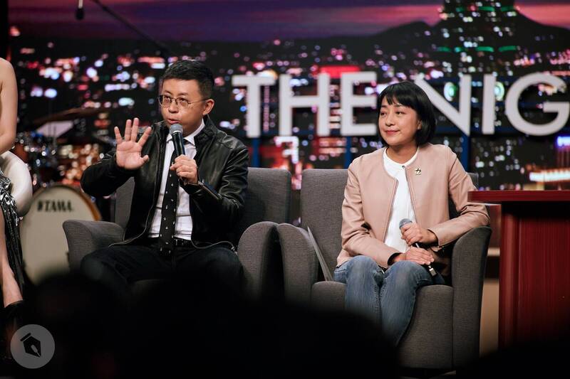 王婉諭與呱吉日前同台登場《賀瓏夜夜秀》。 圖：時代力量提供