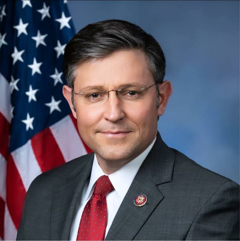 美國眾議院議長Mike Johnson今天表示，美國已批准向基輔提供1100美元資金，他不會關閉提供額外經費的大門。 圖：翻攝Speaker Mike Johnson臉書