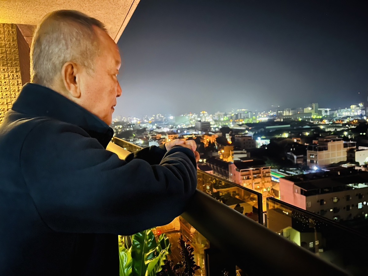 徐耀昌選前發出千字聲明希望郭台銘別為國民黨流淚。 圖：翻攝徐耀昌臉書