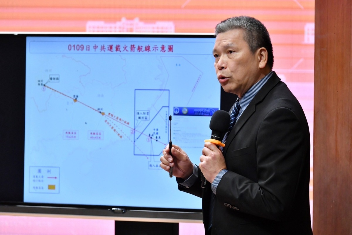 國防部情報參謀中將次長顏有賢。 圖：行政院提供