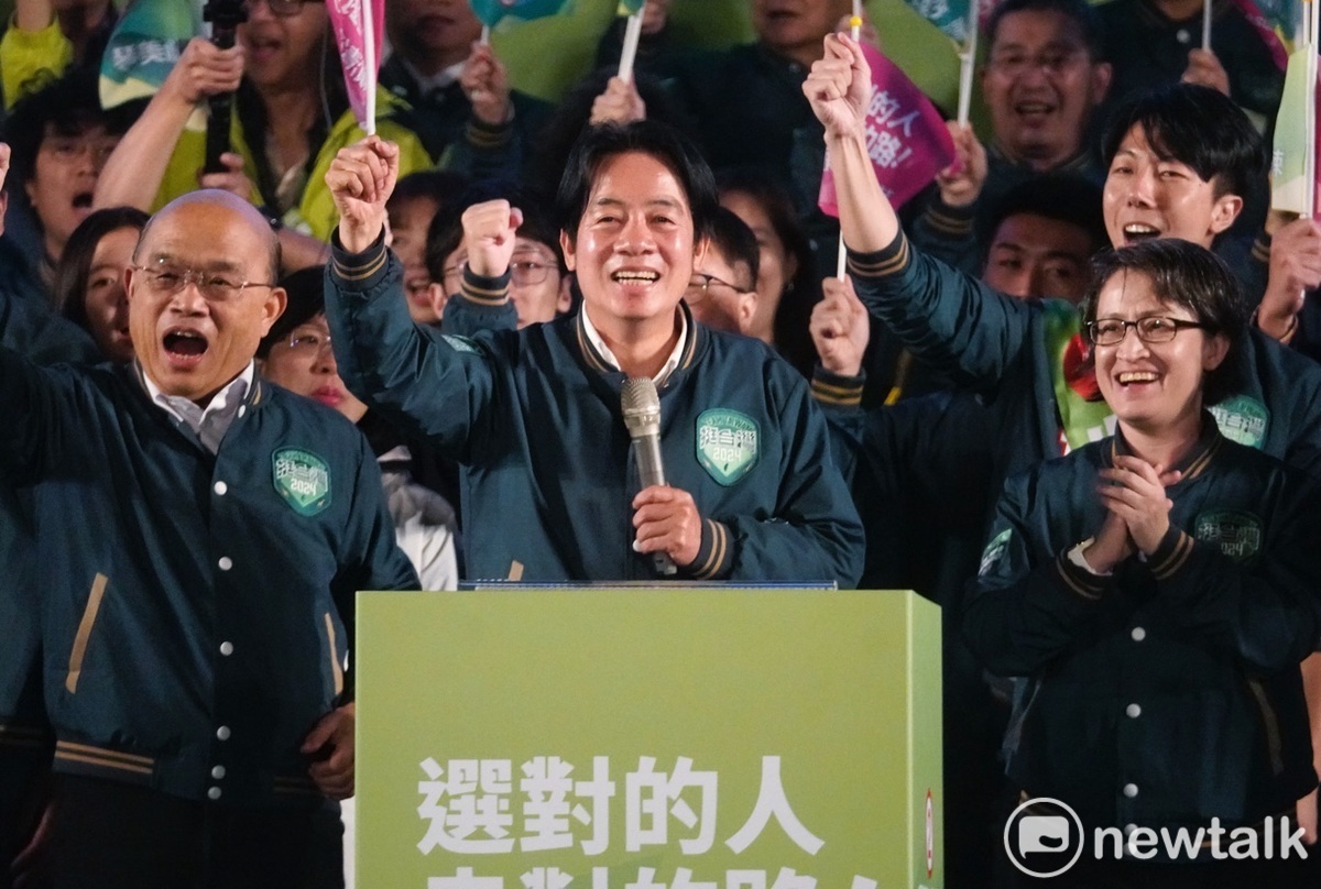 民進黨正、副總統候選人賴清德、蕭美琴現身在板橋第二運動場舉辦選前之夜，支持者嗨翻天。 圖：張良一/攝(資料照)