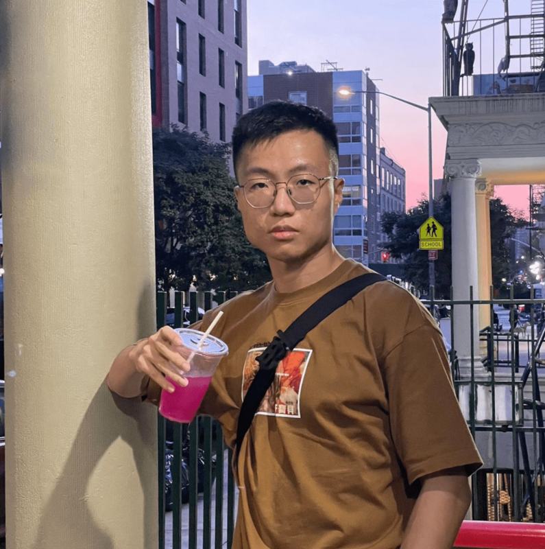 知名YouTuber「黃大謙」厭世臉配上毒舌反諷的影片，受到許多網友喜愛。 圖：翻攝自IG＠da_chien_huang