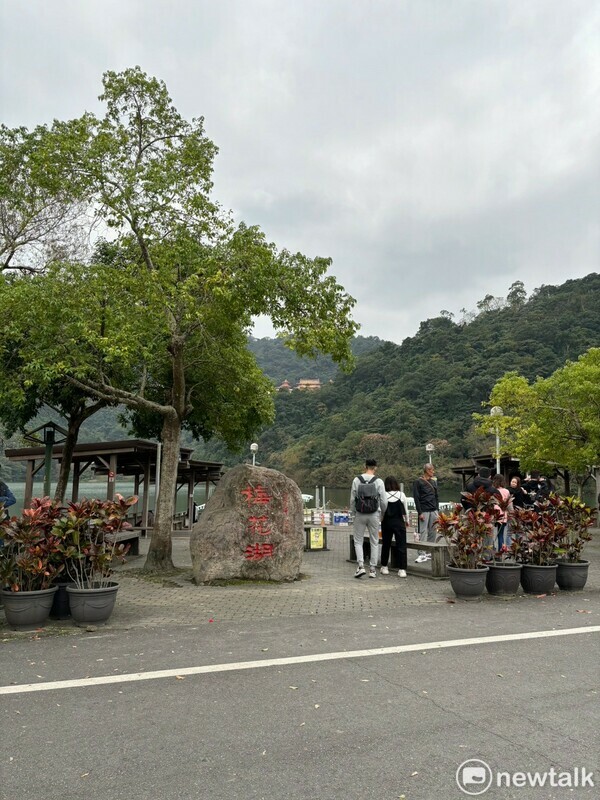 今(15)日東北季風增強，北部和東半部轉濕涼，不過溫度降幅不大，北部約20度左右。 圖：林冠妤／攝（資料照）