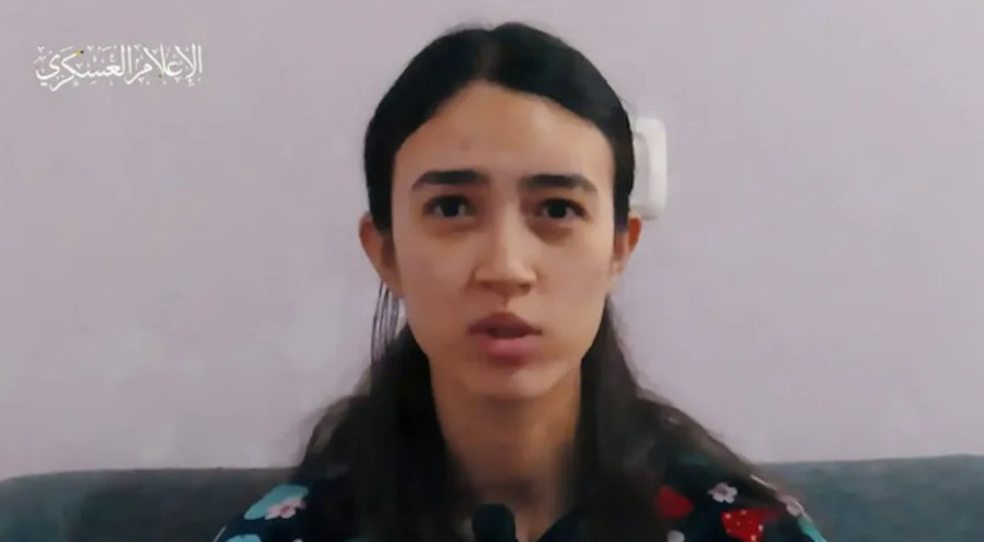 哈瑪斯14日公布阿加瑪尼等3名人質的影片，要求以色列軍方停止攻擊。 圖：翻攝X（前推特）