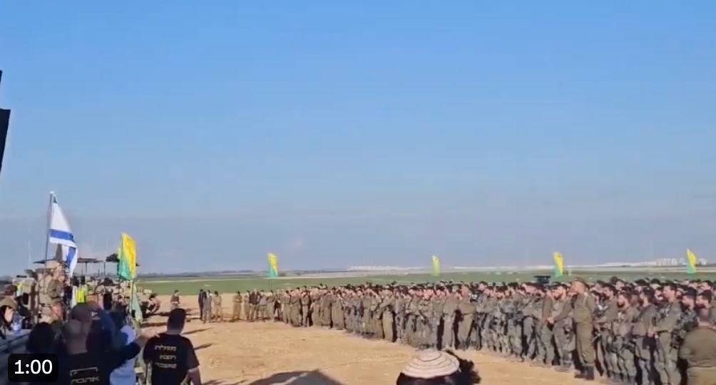 以色列國防部長加蘭特 15 日稱，軍隊在加薩北部的地面攻勢「密集階段」已經完成，南部的攻勢也將很快結束，即將邁入「下一個階段」。 圖：取自「X」@DarkArtsPhoto