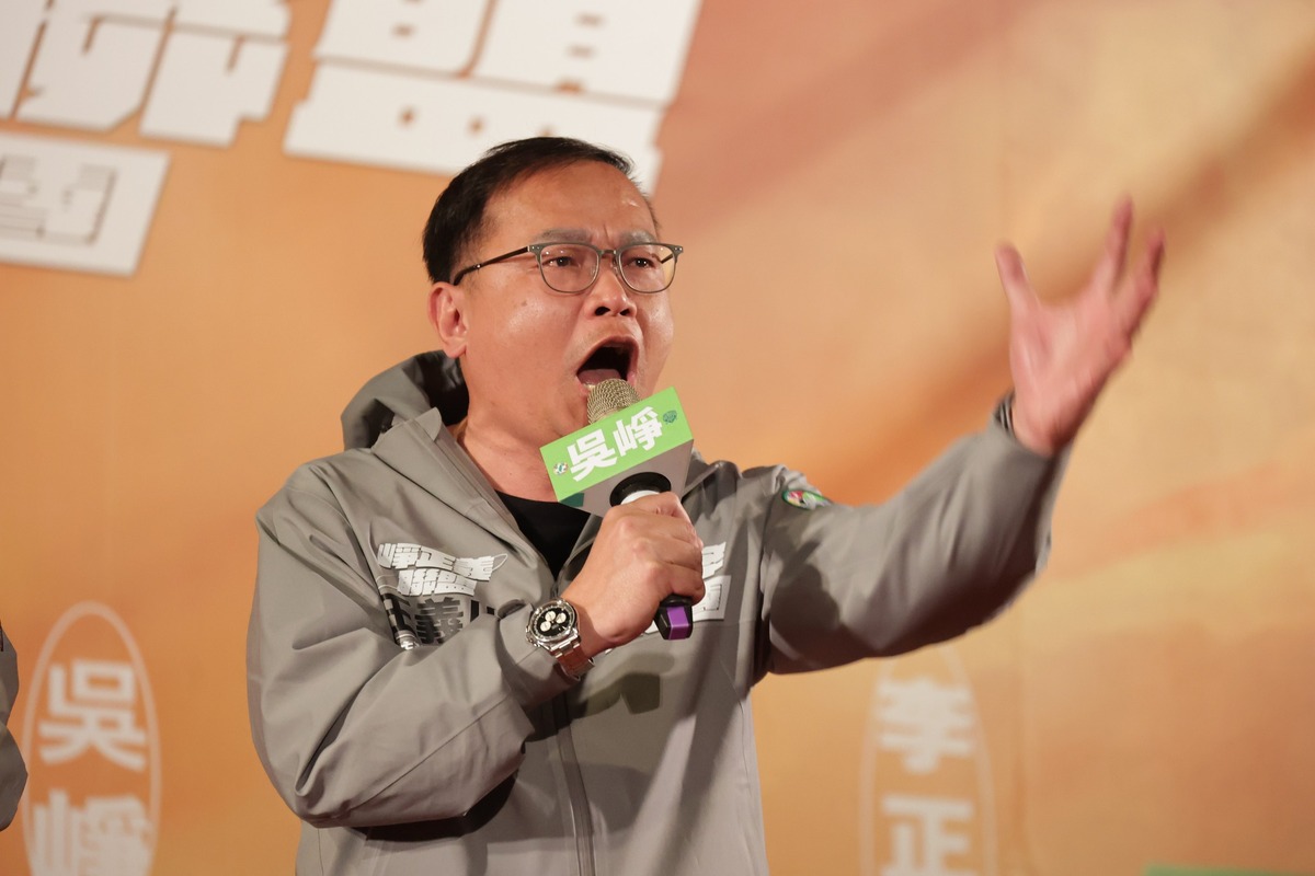 王義川砲轟中選會懦弱，應該硬起來對愛莉莎莎提告。 圖：取自吳崢臉書（資料照）