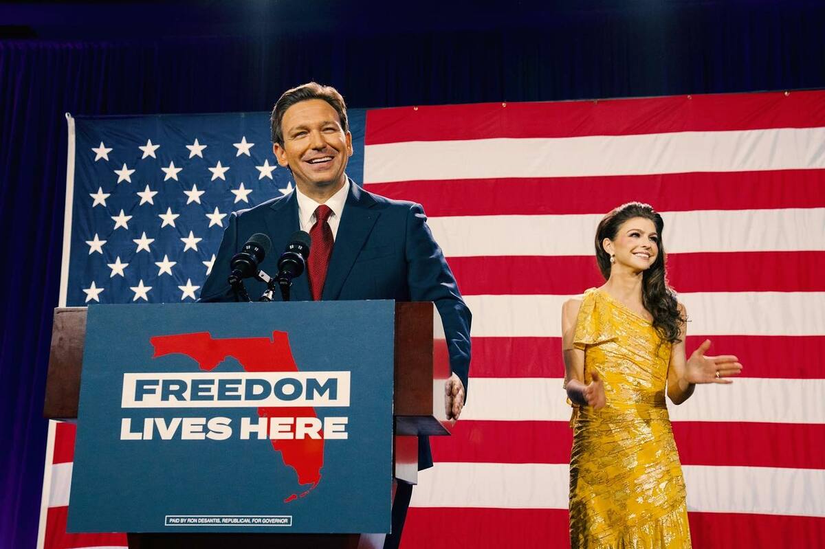 民調顯示，佛州州長迪尚特（Ron DeSantis）在與拜登的競選中將獲得 51% 支持率，勝過拜登的 48%。 圖：取自臉書「Ron DeSantis」