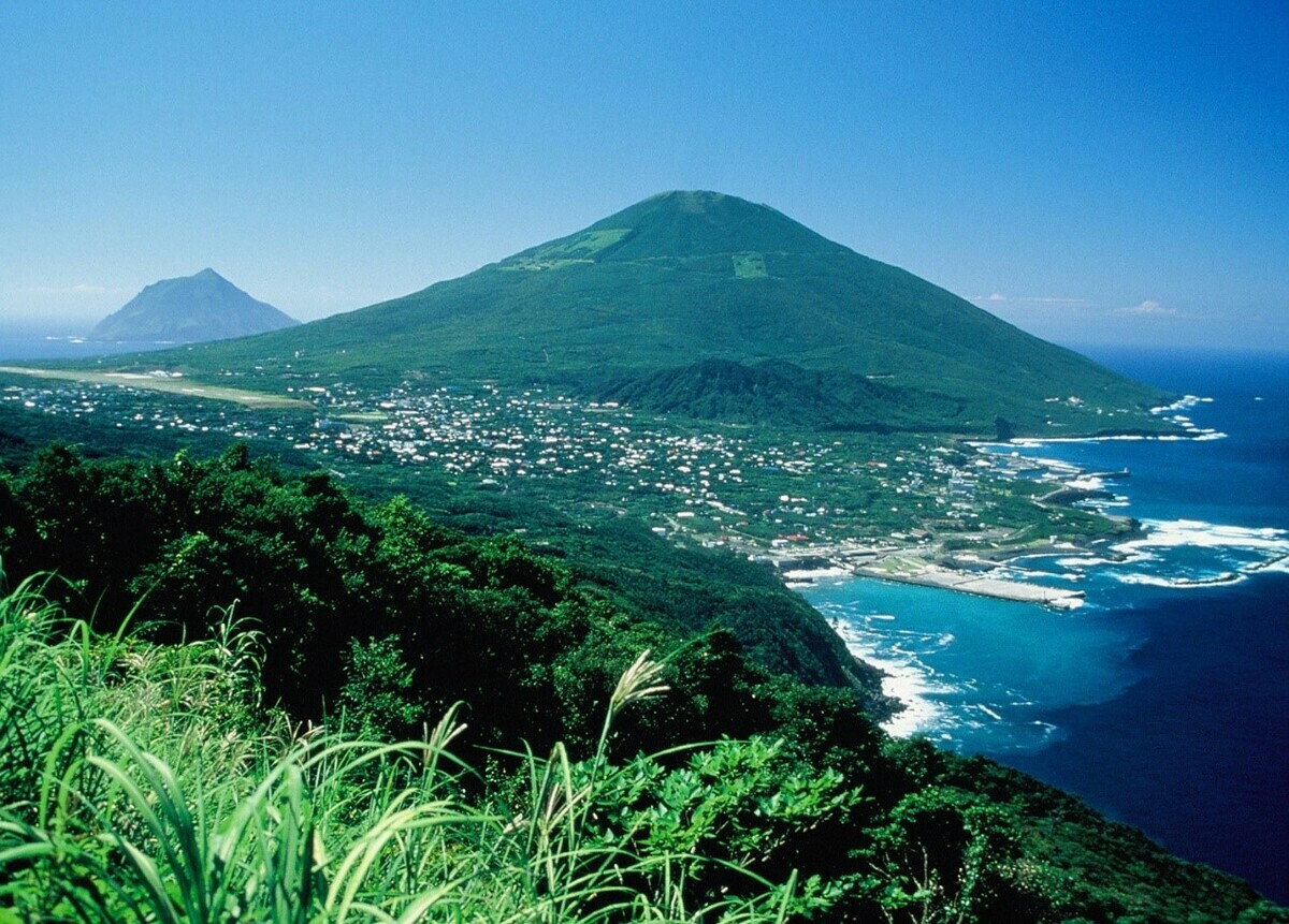 八丈島上，海拔854公尺的「八丈富士」，是伊豆群島中最高的山。 圖：©TCVB／提供