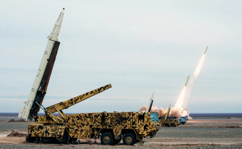 伊朗革命衛隊向巴基斯坦邊境地區發射了多枚導彈和無人機，摧毀當地武裝分子營地，顯示中國防空導彈能力不佳的事實。 圖：翻攝自第一軍情