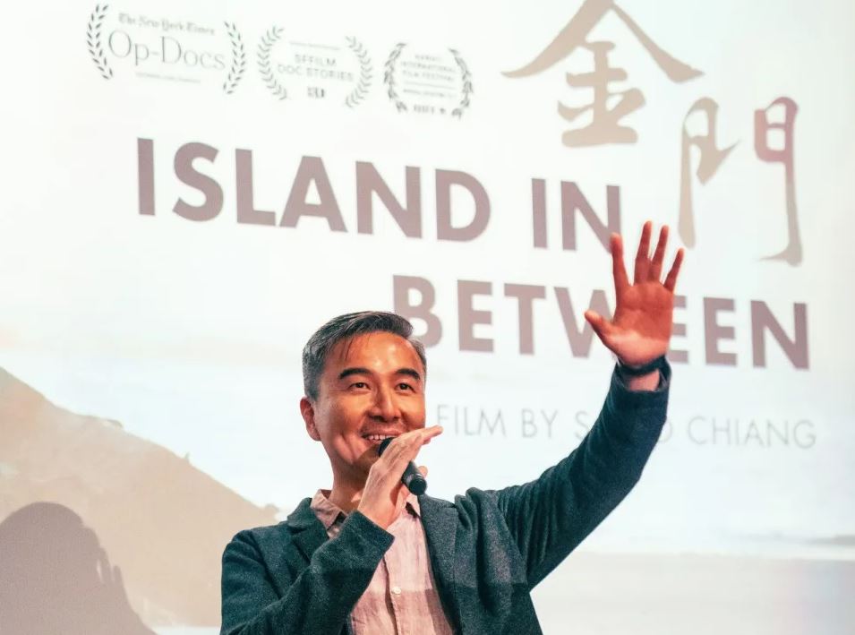 《金門》導演江松長出席影片特映活動。 圖：CNEX 視納華仁文化傳播股份有限公司／提供