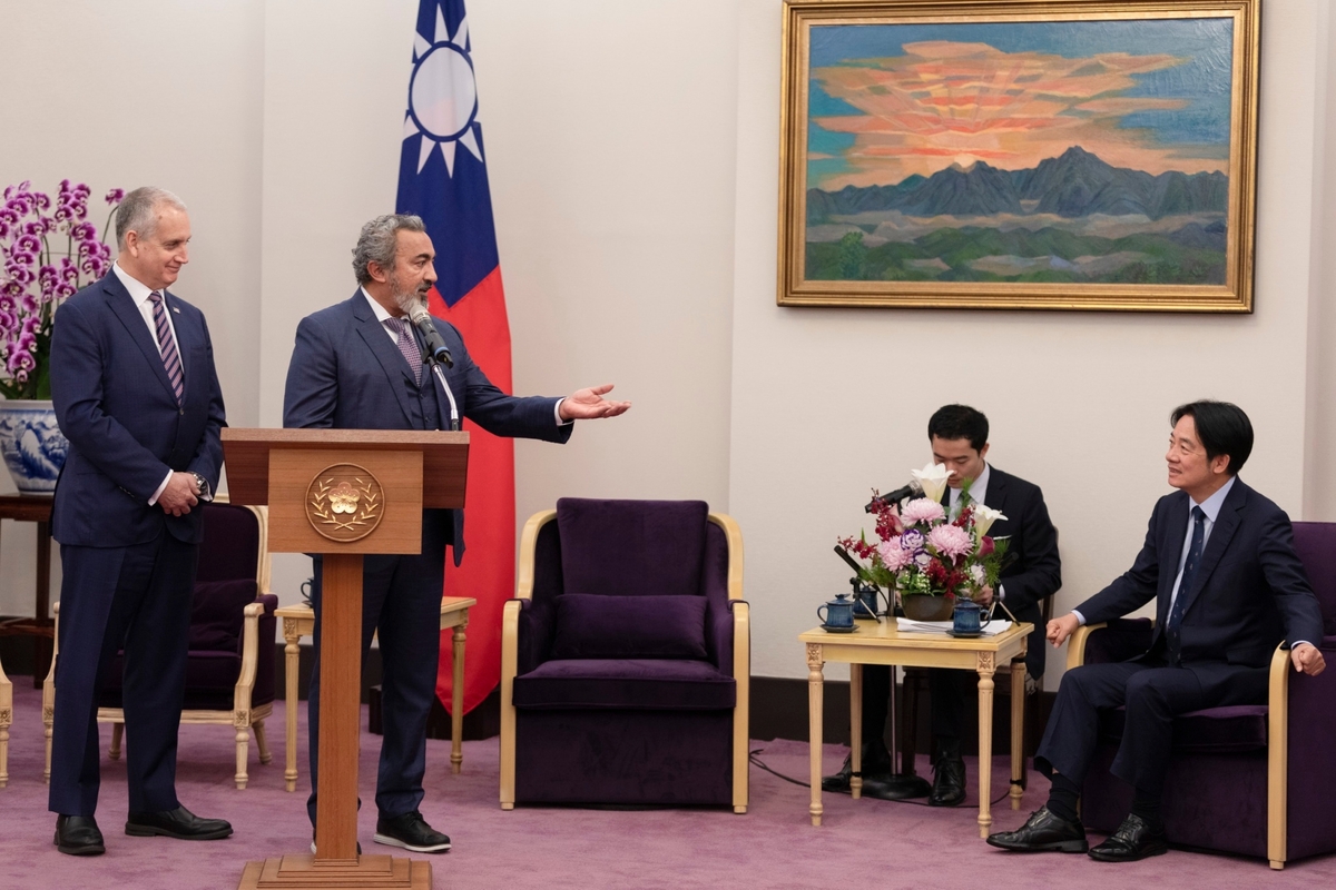 賴清德接見「美國聯邦眾議院『國會台灣連線』跨黨派共同主席訪問團」。 圖：總統府提供