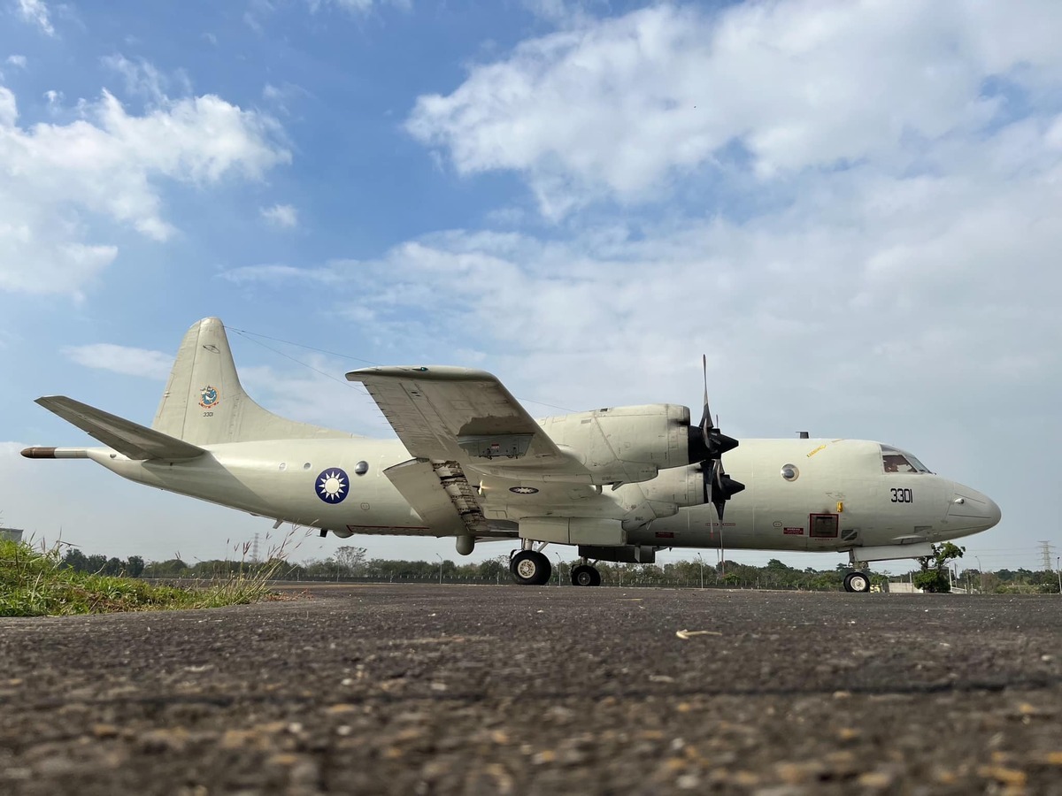 空軍第六混合聯隊113年春節加強戰備操演，圖為P-3C型機。 圖：翻攝「臉書」國防部發言人粉絲專頁