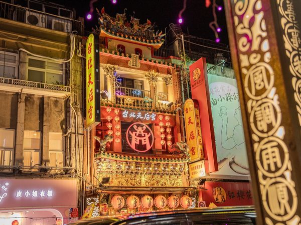 位在西門展區內的台北天后宮，即日起至5月5日止，將展出元宵花燈。 圖：台北市觀傳局／提供