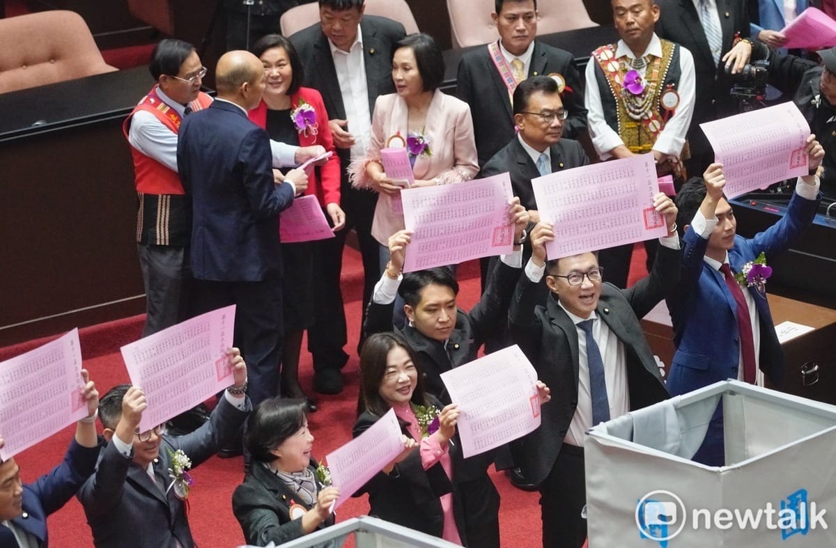 第11屆立法院院長選舉，國民黨公開亮票支持韓國瑜。 圖：張良一／攝。