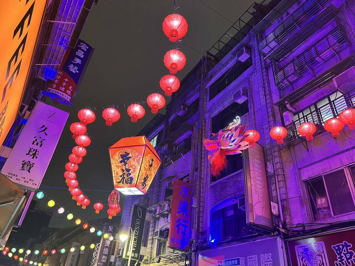 台北燈節2/2亮燈迎春！全市最長跨街燈海在「這裡」