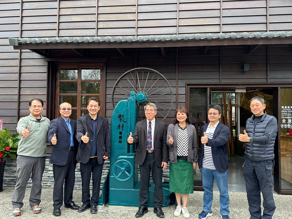 羅東林業文化園區（前身羅東林場）設立了「製材專賣所」，為台灣首家專門販售有履歷國產材的地方，今(2)日正式開幕。 圖：羅東林業文化園區／提供